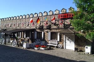 Отель Черный замок