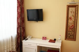 Фонтуш Бутик Отель 18