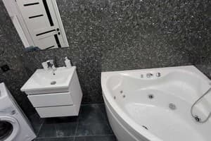 Luxury Apartments With Jacuzzi in the center 4