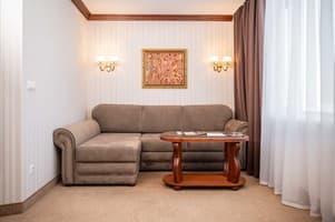 Отель Nadiya. Люкс двухместный  9